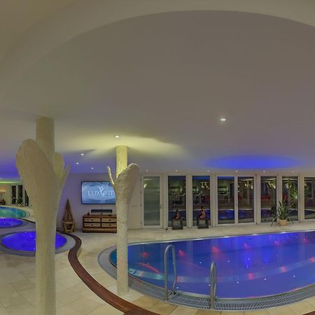 Suites & Spa Stuttgart Exterior foto