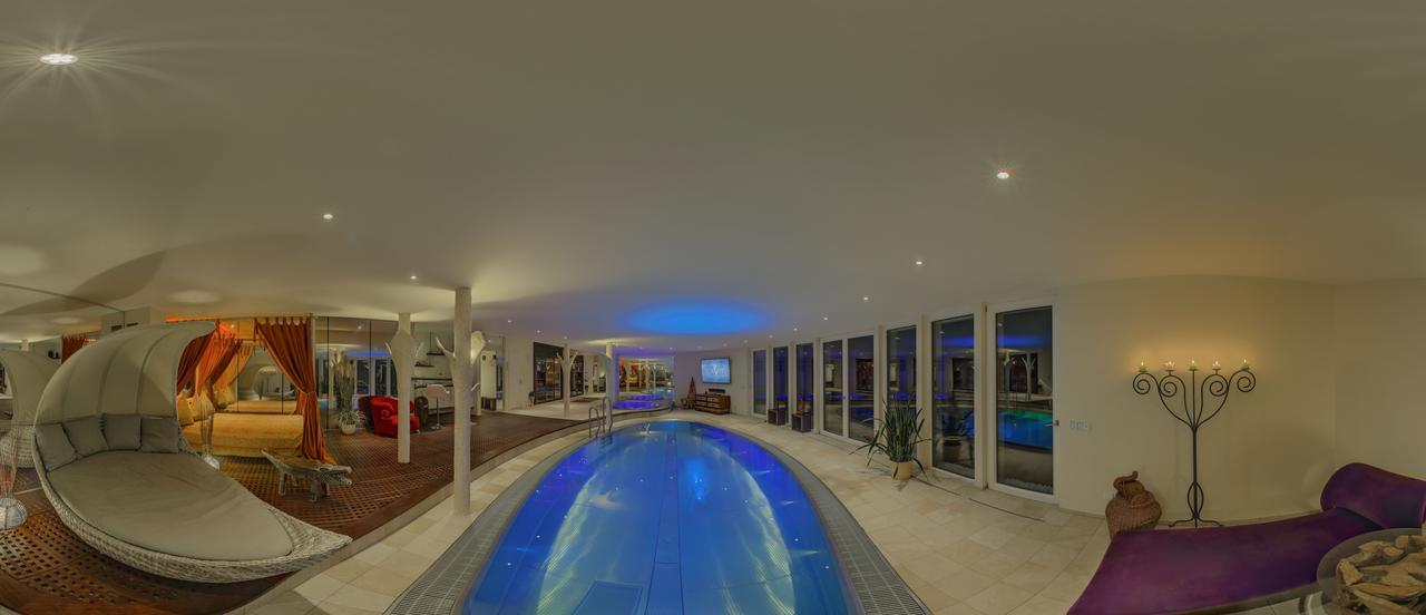 Suites & Spa Stuttgart Exterior foto
