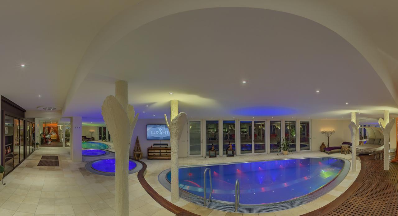 Suites & Spa Stuttgart Exterior foto