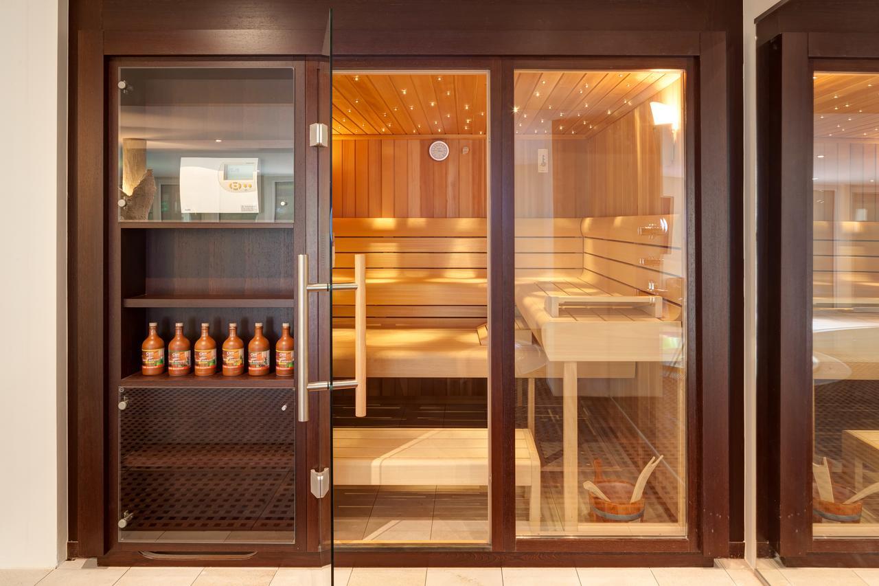 Suites & Spa Stuttgart Exterior foto